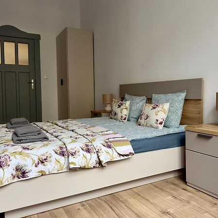 Sophie Apartment Познань Экстерьер фото
